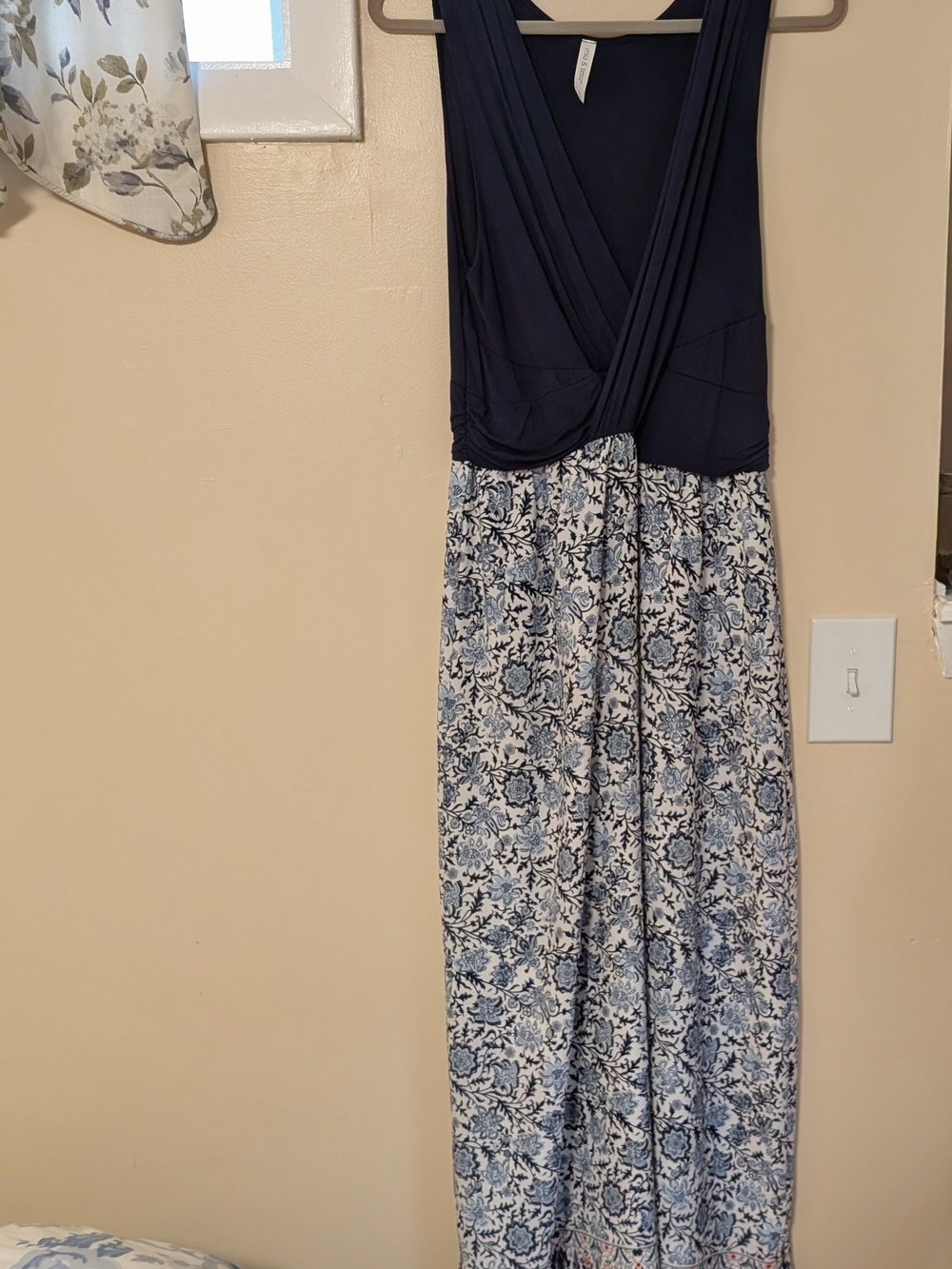 Summer Fun Sleeveless Navy & White Floral Maxi Dress